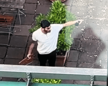 Germany: Police are searching for this Arab-looking Jew-hater – Allah's Willing Executioners