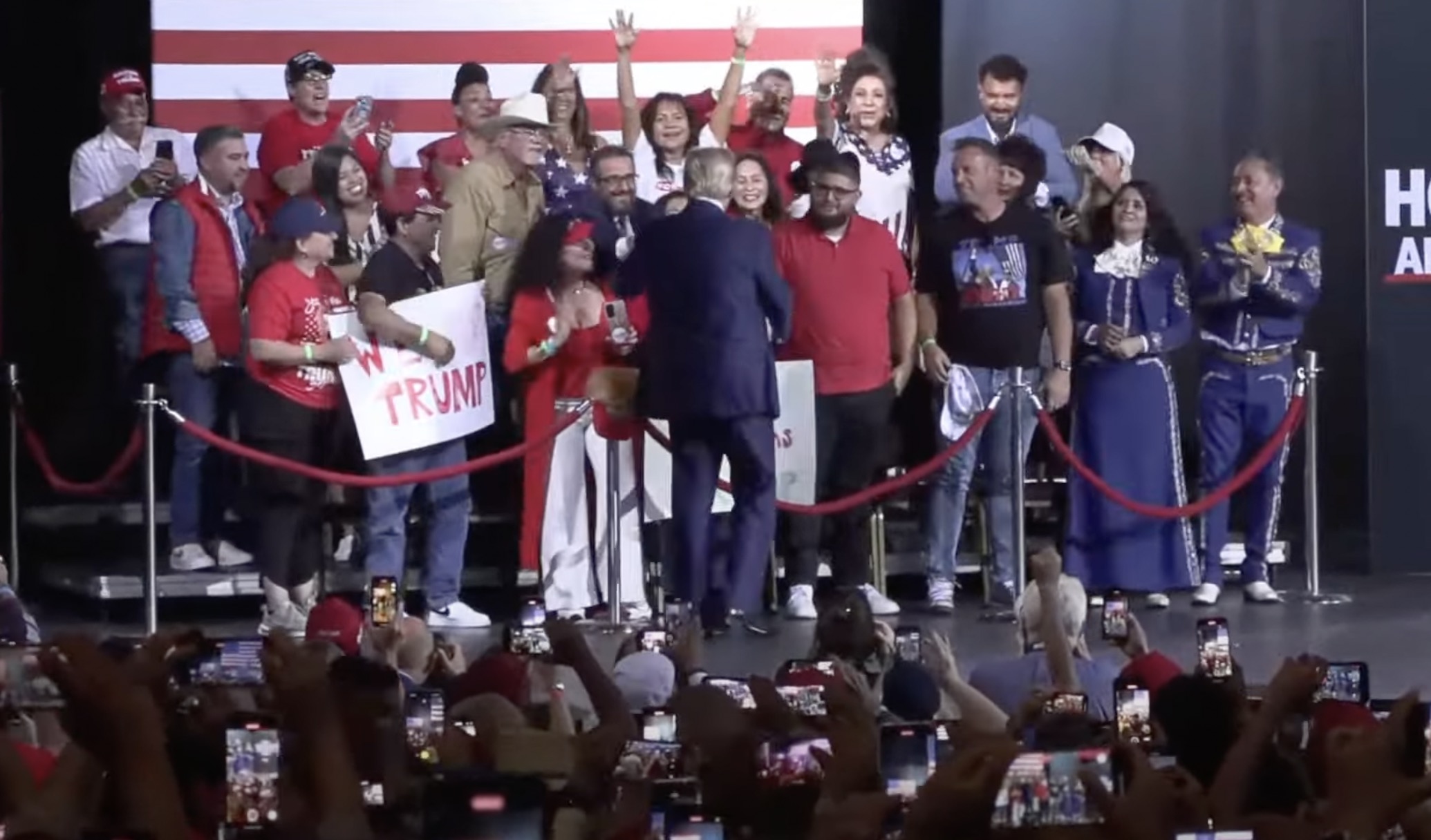 BREAKING: 20 Supporters Seated Behind Trump Onstage Rushed to ER with 'Blurred Vision' and 'Eye Burns' After Rally in Tucson, Arizona | The Gateway Pundit | by Jim Hᴏft