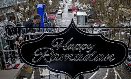 No funding for this year’s Berlin Christmas lights, but Ramadan lighting scheduled for 2025 – Allah's Willing Executioners