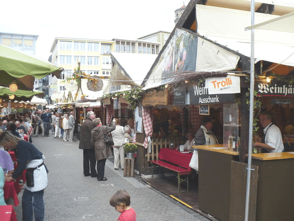 ‘I’ll take you all to Allah!’: 23-year-old threatens staff with a knife at a public festival in Stuttgart, Germany – Allah's Willing Executioners