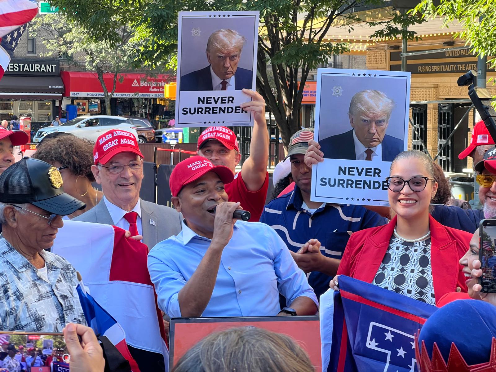 Former Congressional Candidate Sammy Ravelo Who Officially Left the Democrat Party — Hosts Pro-Trump Rally in Manhattan | The Gateway Pundit | by Jim Hᴏft