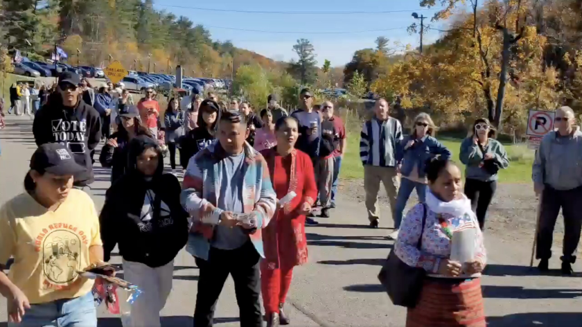 Frustration Boils as Pennsylvania Voters Witness ‘Non-English Speaking Citizens’ Escorted Past Long Lines to Vote: Report – Allah's Willing Executioners