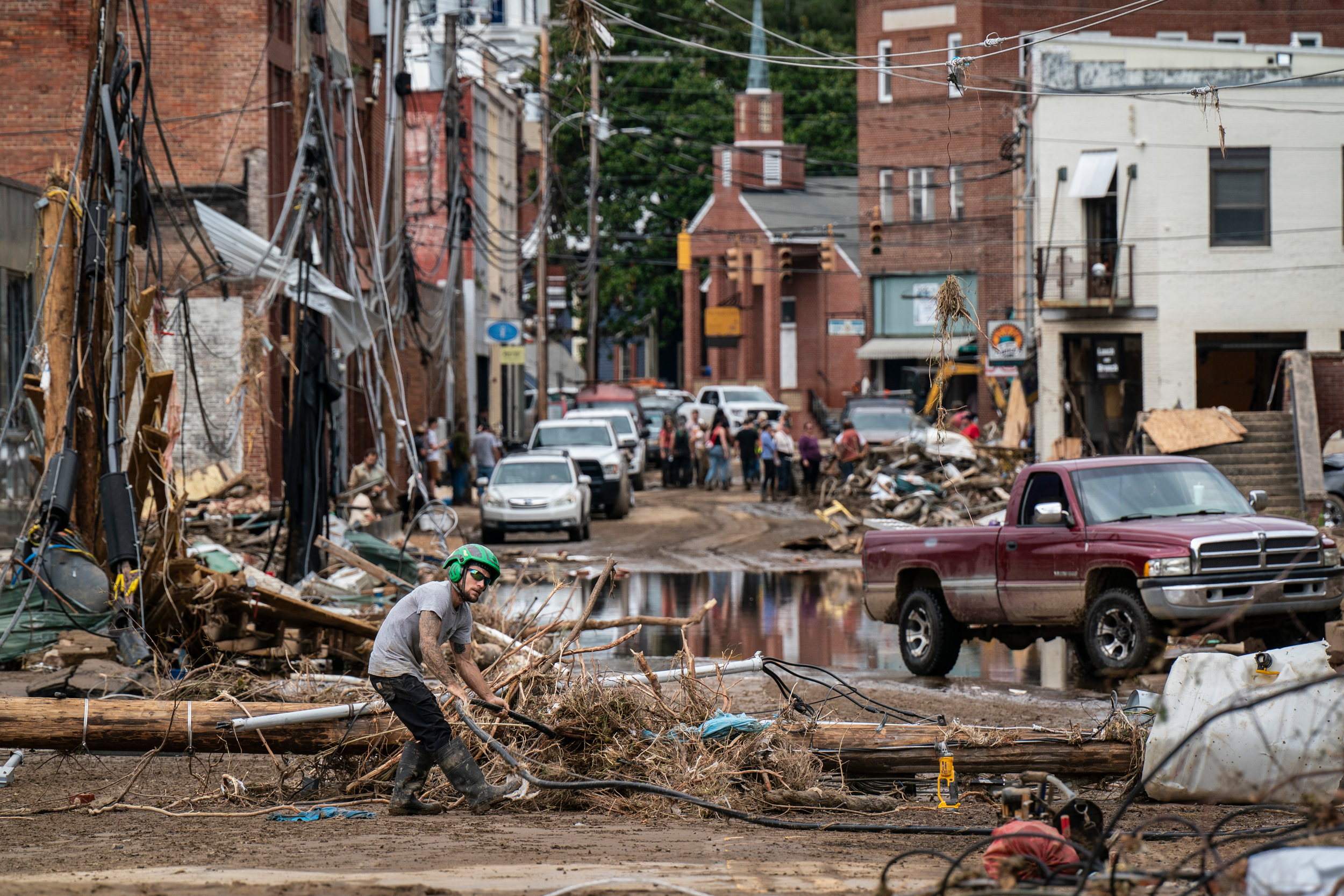 REPORT: Trump Campaign Sounds Alarm Over Potential Disenfranchisement of More Than 530,000 Trump Voters in Flood-Ravaged Western North Carolina | The Gateway Pundit | by Jim Hᴏft