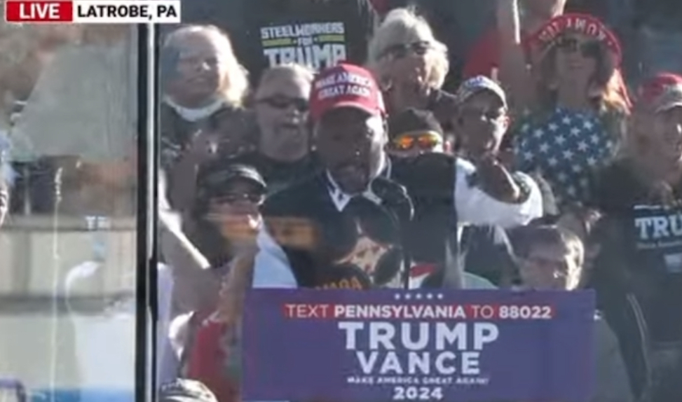 WATCH: "They Want to Put Tampons in The Boy's Bathroom!" — Pittsburgh Steelers Stars Antonio Brown and Le'Veon Bell Endorse Trump at Rally in Latrobe, Pennsylvania | The Gateway Pundit | by Jordan Conradson