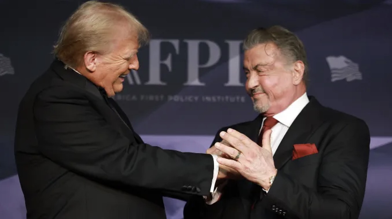 Sylvester Stallone Comes Out of the MAGA Closet with Surprise Mar-a-Lago Appearance, Hails Trump as the 'Second George Washington' | The Gateway Pundit | by Jim Hᴏft